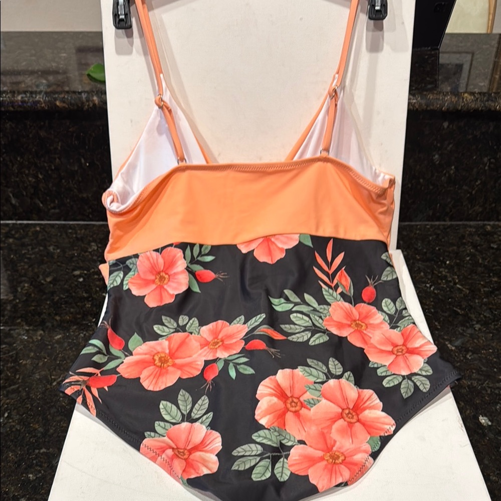BEACHSISSI NWOT-Orange and Black One Piece Swimsuit with Color-Block Design - Picture 2 of 5